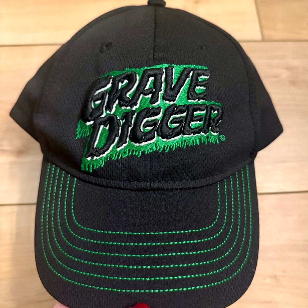 Grave Digger Kids Black and Green Hat